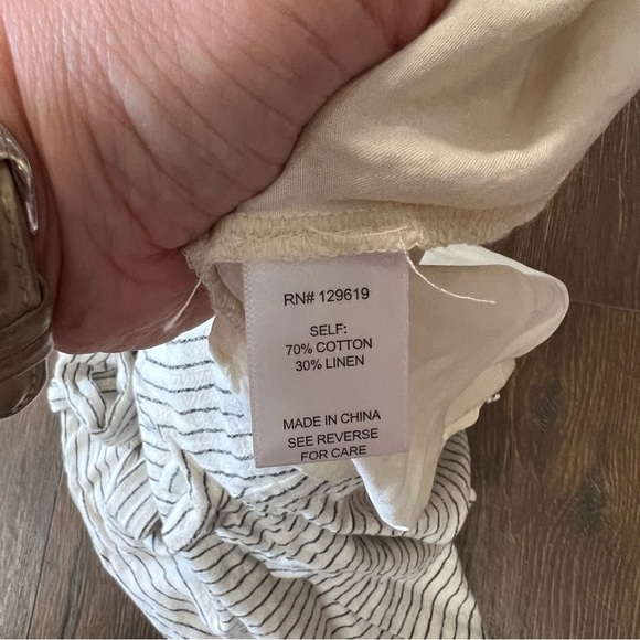 Lulu’s Idyllic Days Ivory Striped Sleeveless Button-Front Romper SZ - Picture 5 of 7